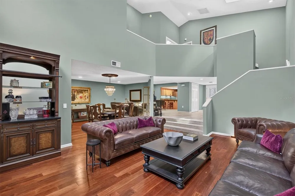 2631 ROYAL LIVERPOOL DRIVE Tarpon Springs, FL 34688