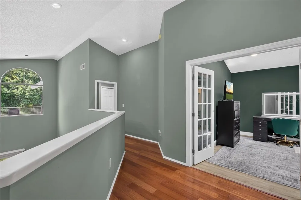 2631 ROYAL LIVERPOOL DRIVE Tarpon Springs, FL 34688