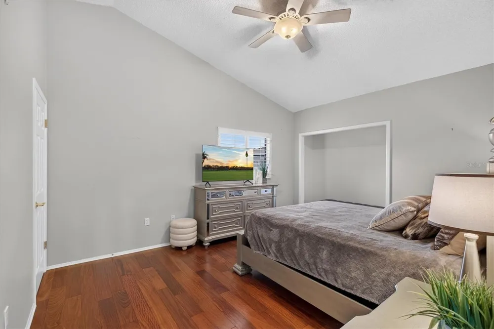 2631 ROYAL LIVERPOOL DRIVE Tarpon Springs, FL 34688