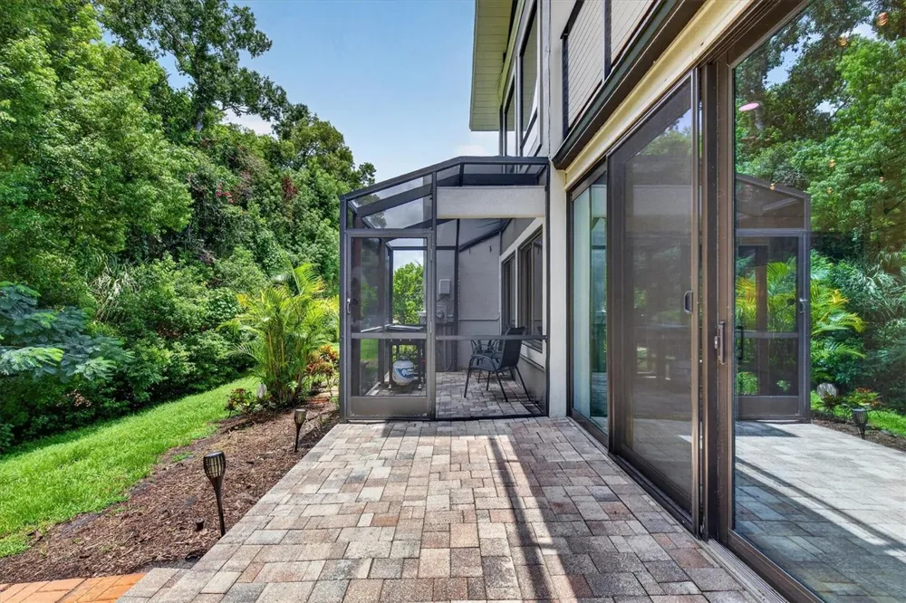 2631 ROYAL LIVERPOOL DRIVE Tarpon Springs, FL 34688