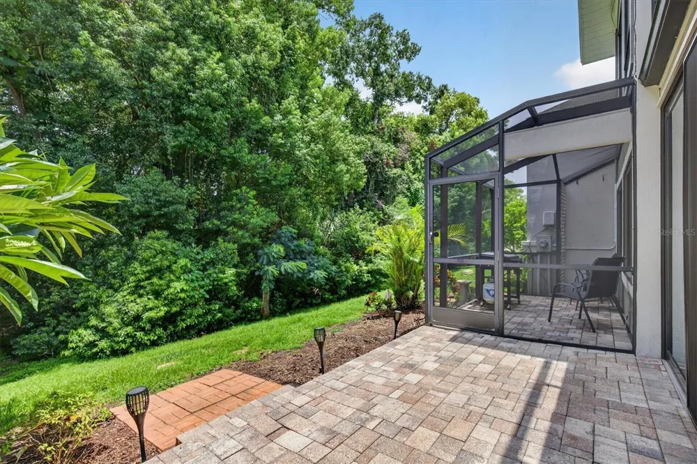 2631 ROYAL LIVERPOOL DRIVE Tarpon Springs, FL 34688