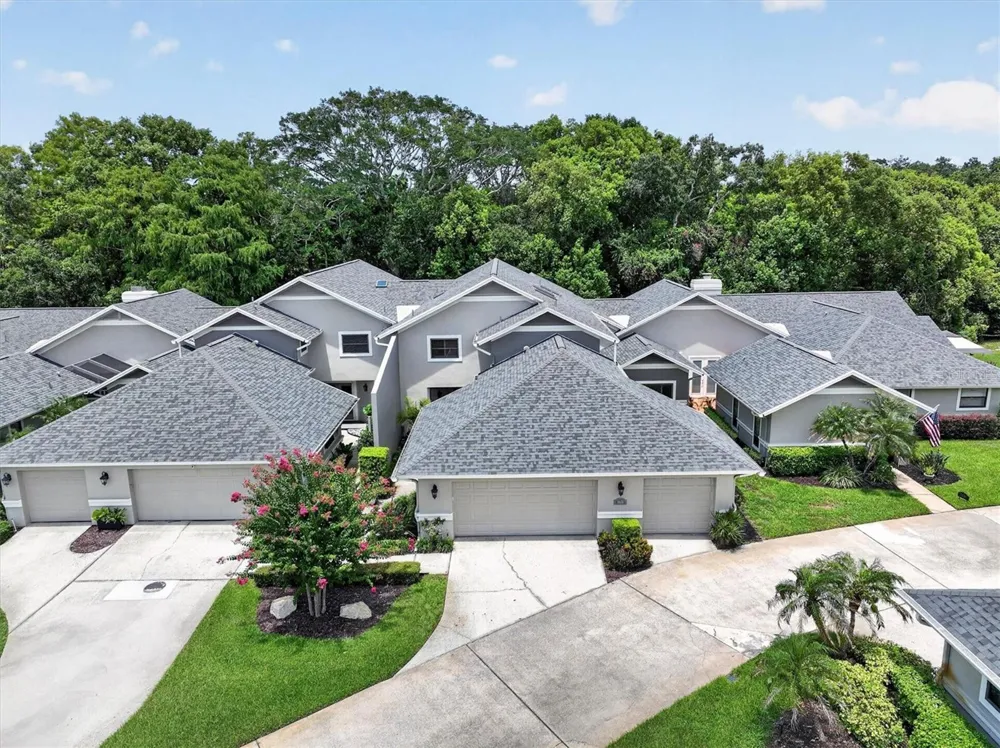 2631 ROYAL LIVERPOOL DRIVE Tarpon Springs, FL 34688