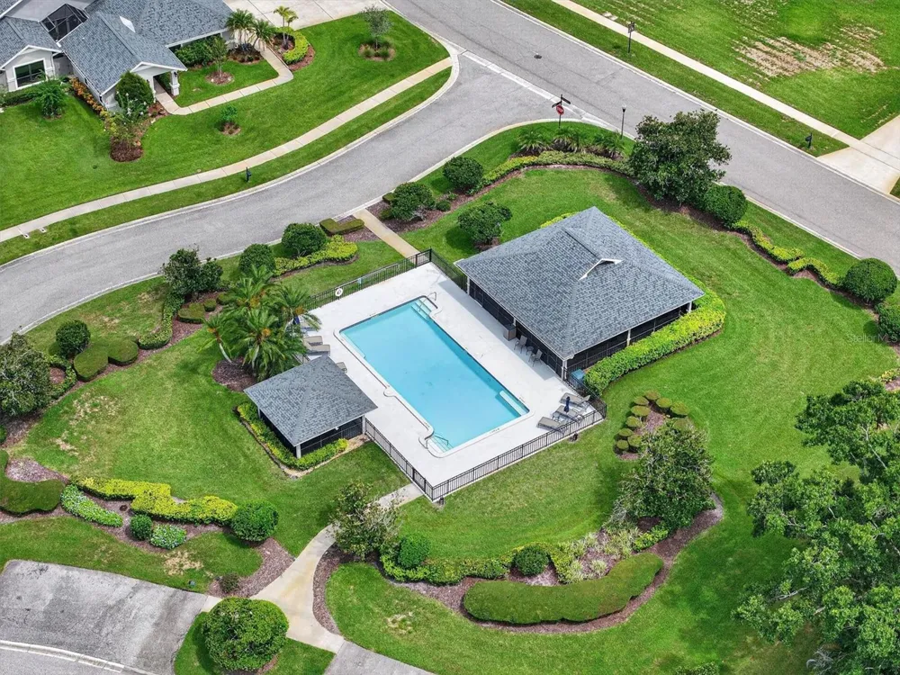 2631 ROYAL LIVERPOOL DRIVE Tarpon Springs, FL 34688