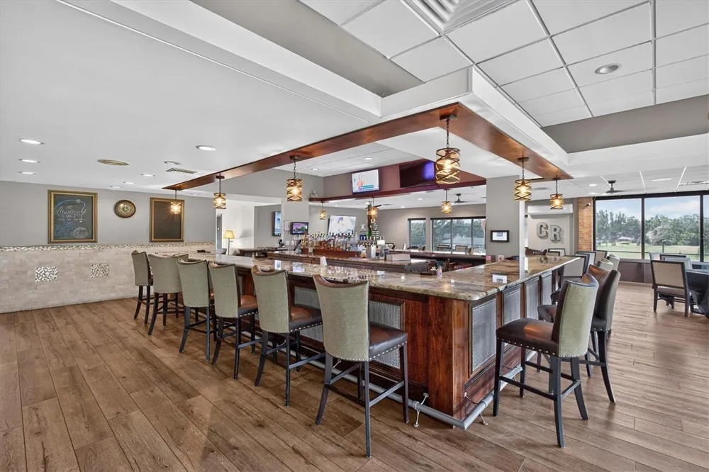 2631 ROYAL LIVERPOOL DRIVE Tarpon Springs, FL 34688