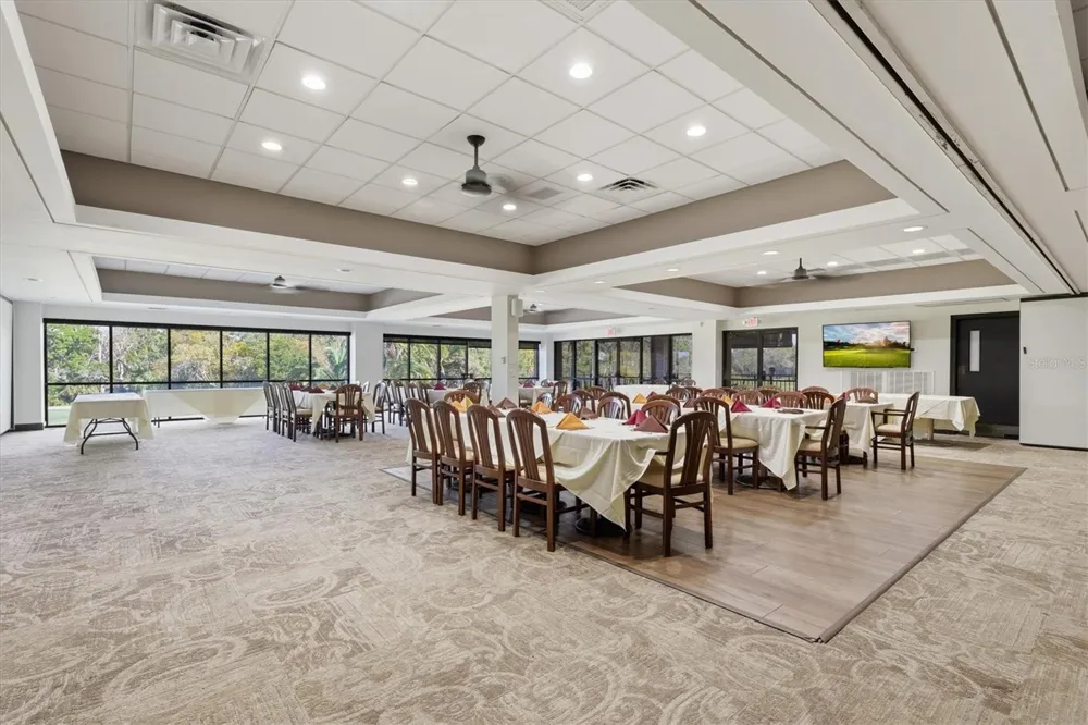 2631 ROYAL LIVERPOOL DRIVE Tarpon Springs, FL 34688