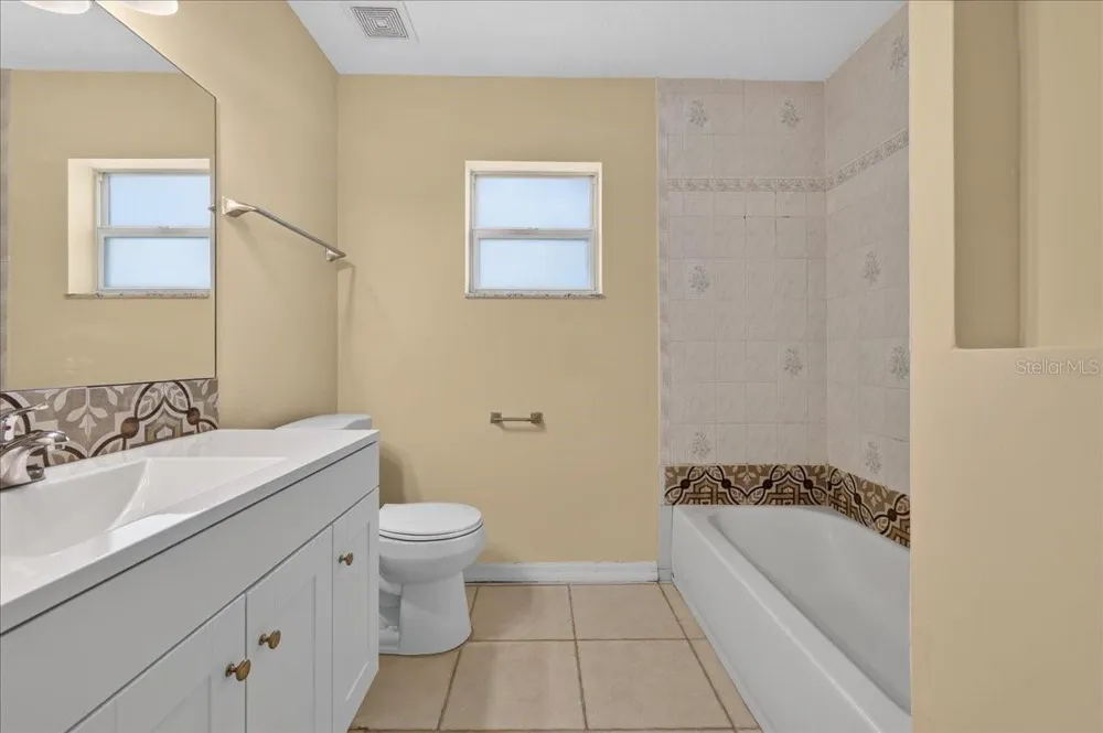 37 PINE HILL LANE #B Palm Coast, FL 32164