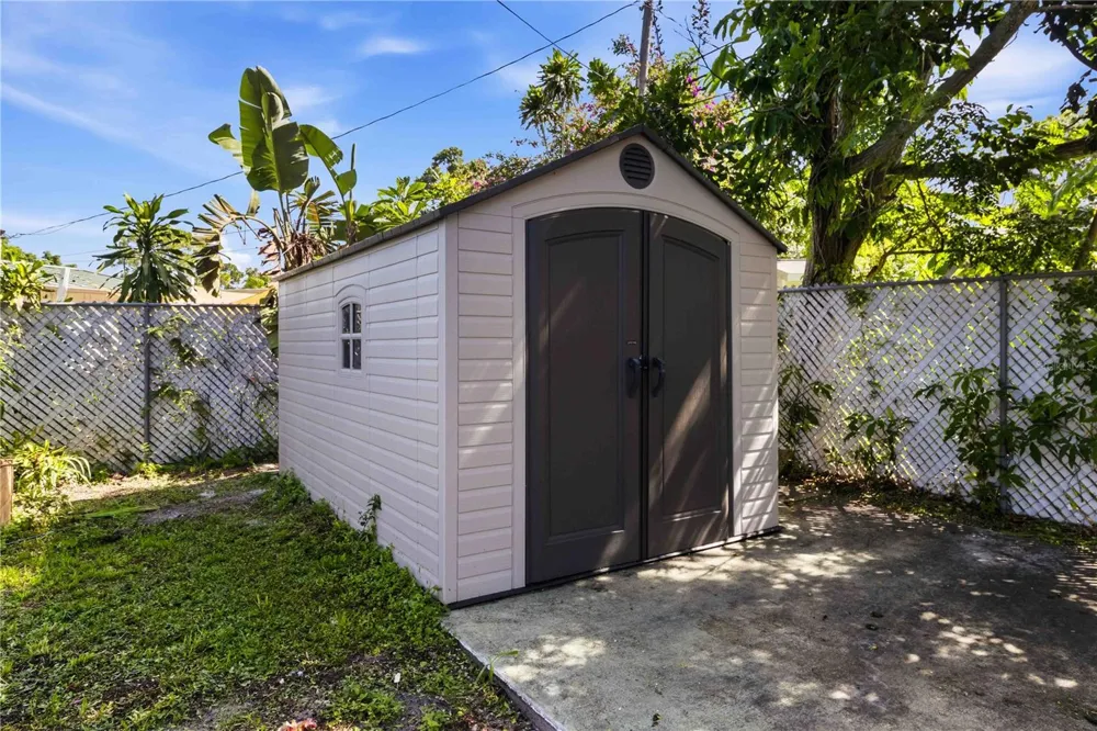 6601 13TH STREET St Petersburg, FL 33702