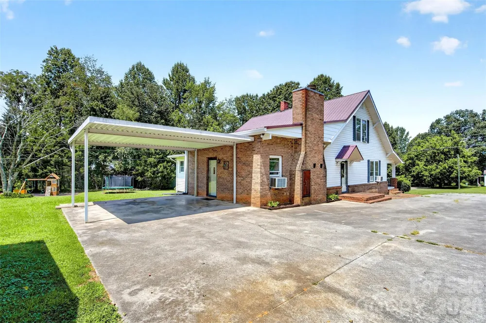 96 Huntsville Road Marion, NC 28752