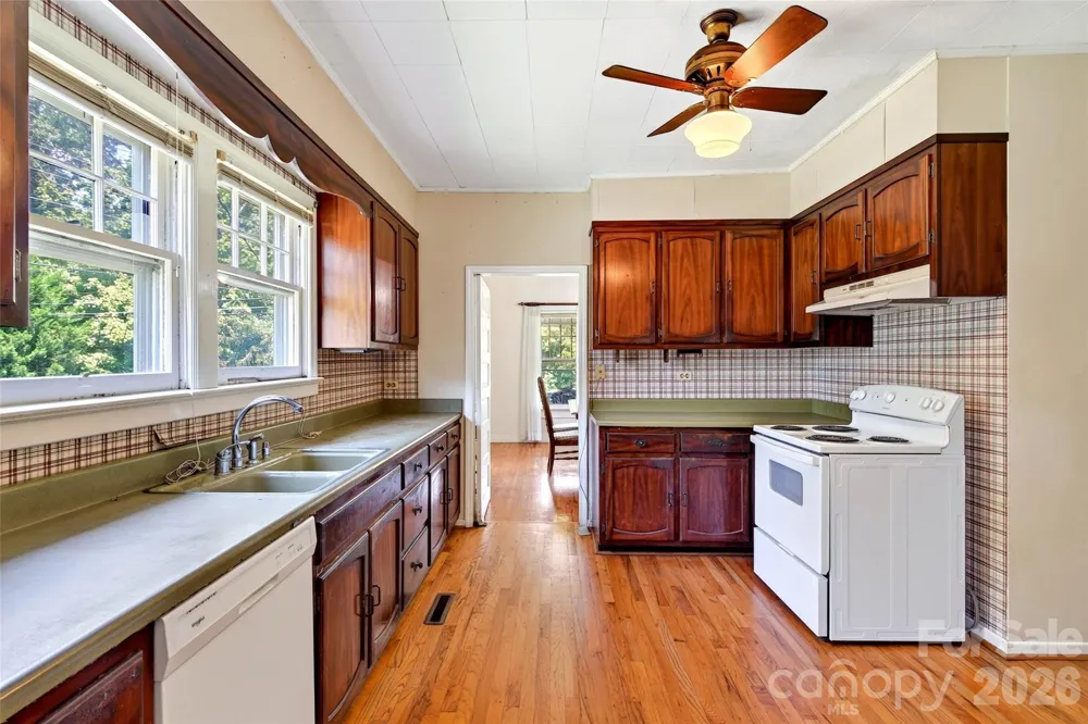 96 Huntsville Road Marion, NC 28752