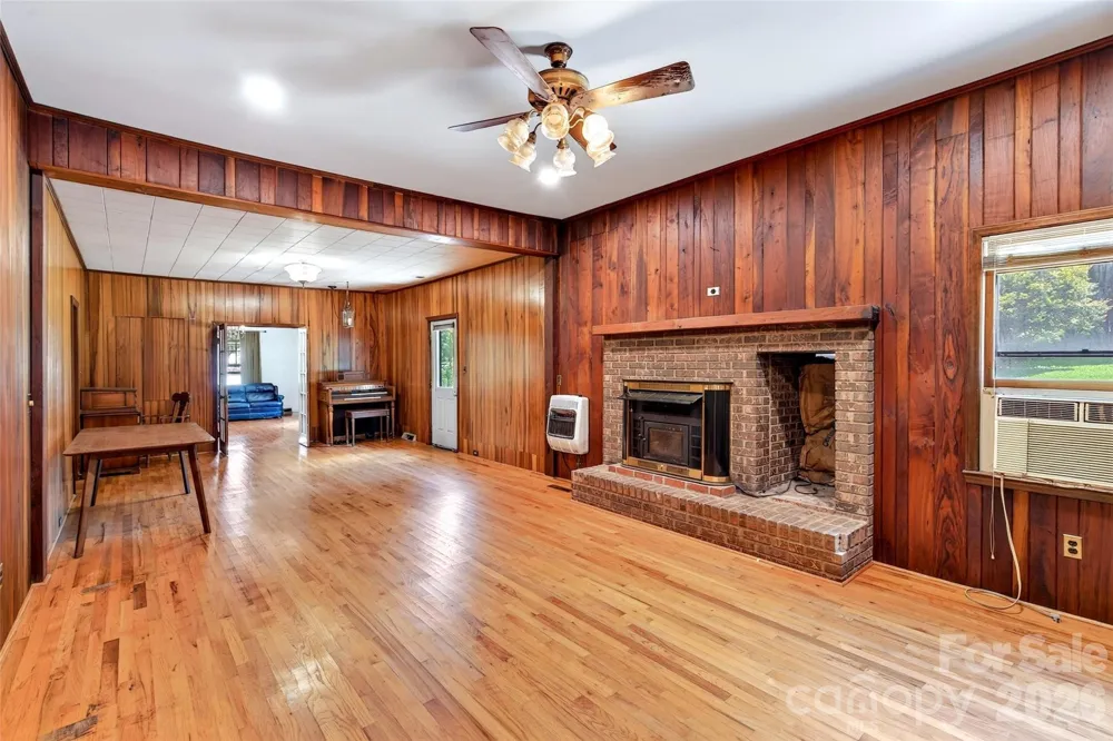 96 Huntsville Road Marion, NC 28752