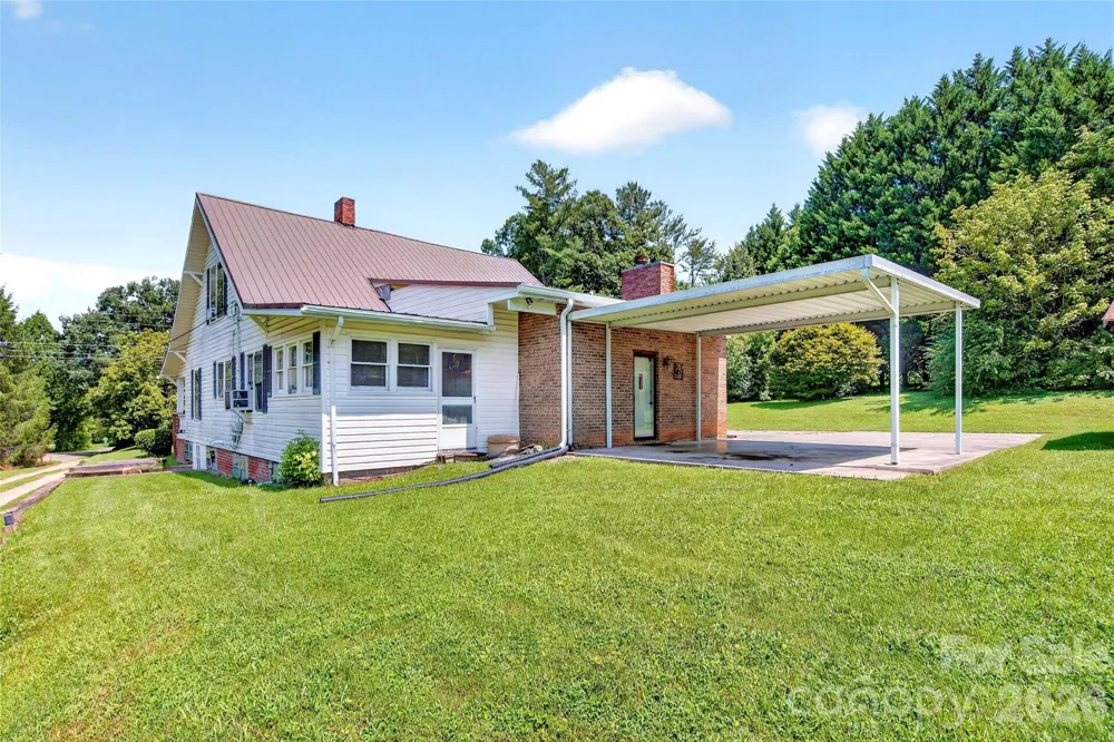 96 Huntsville Road Marion, NC 28752