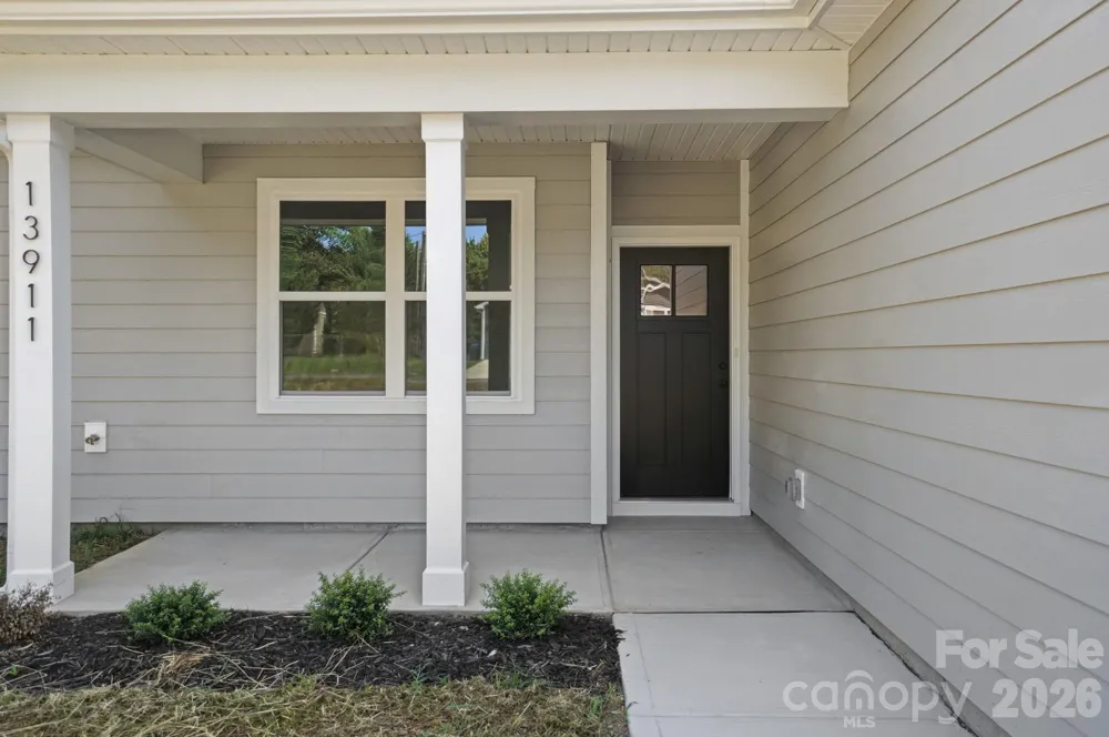 13911 Stillwood Place Matthews, NC 28105