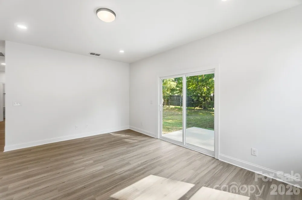 13911 Stillwood Place Matthews, NC 28105