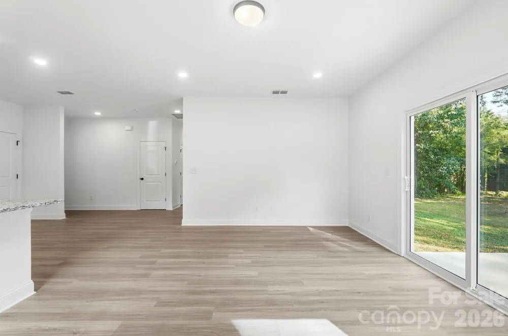 13911 Stillwood Place Matthews, NC 28105