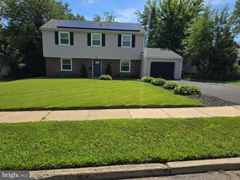 40 PRINCETON LANE