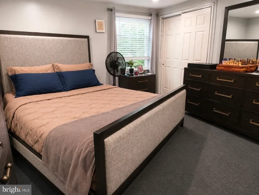40 PRINCETON LANE Willingboro, NJ 08046