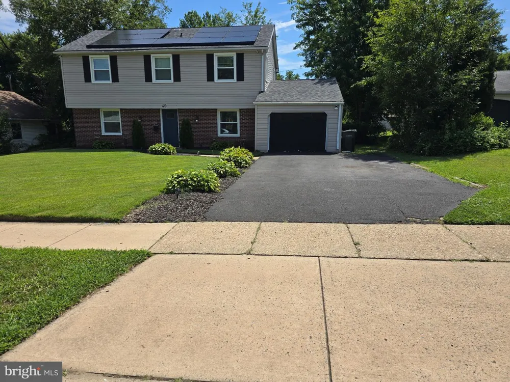 40 PRINCETON LANE Willingboro, NJ 08046