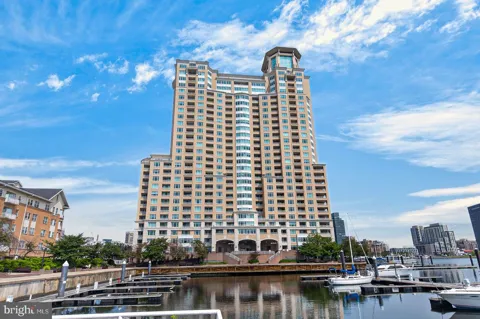 100 HARBORVIEW DRIVE #411