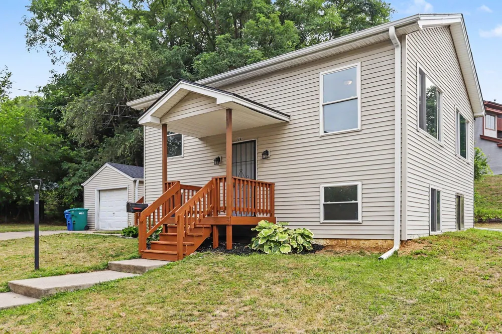 524 Charlotte Avenue Kalamazoo, MI 49048