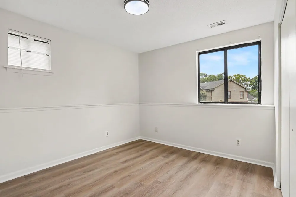524 Charlotte Avenue Kalamazoo, MI 49048