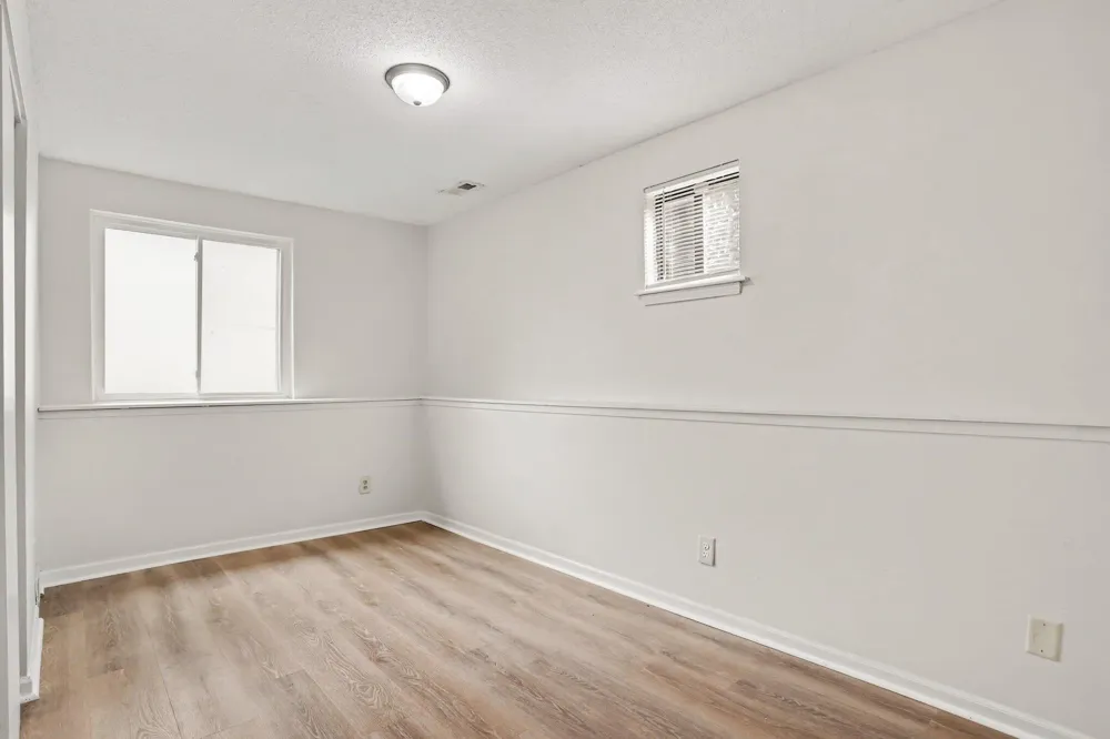 524 Charlotte Avenue Kalamazoo, MI 49048