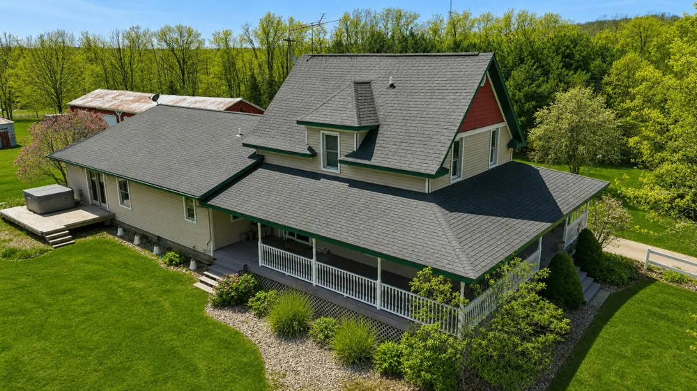 11481 Cressey Road Plainwell, MI 49080