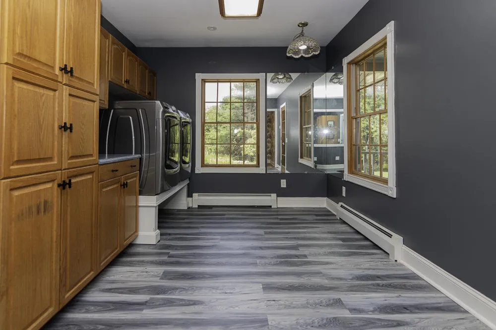 11481 Cressey Road Plainwell, MI 49080