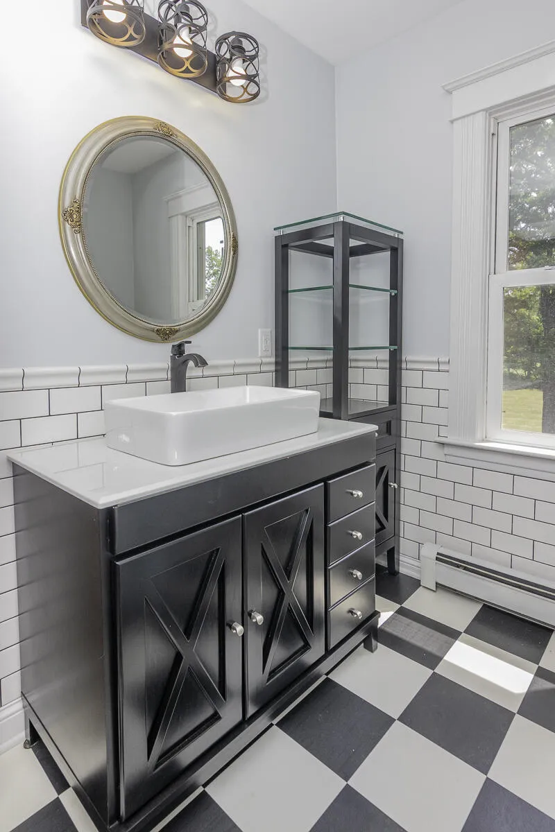 11481 Cressey Road Plainwell, MI 49080