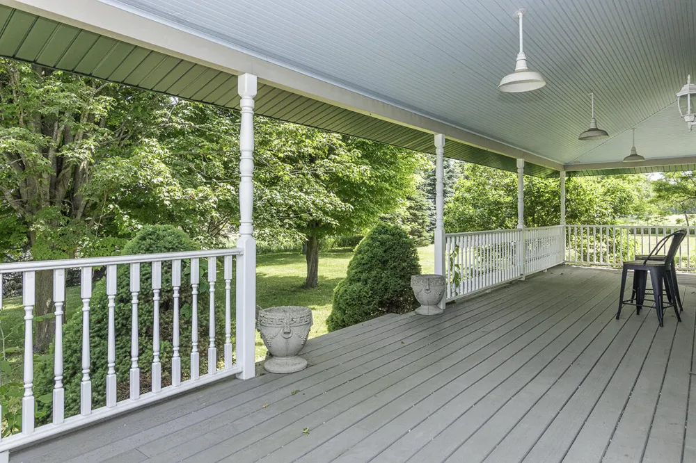 11481 Cressey Road Plainwell, MI 49080