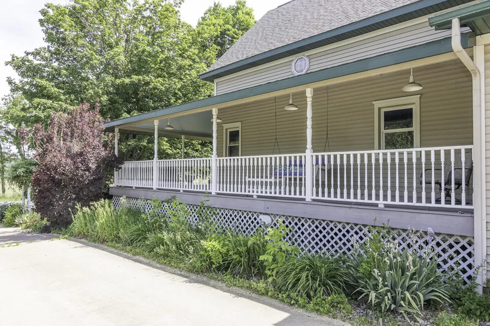 11481 Cressey Road Plainwell, MI 49080