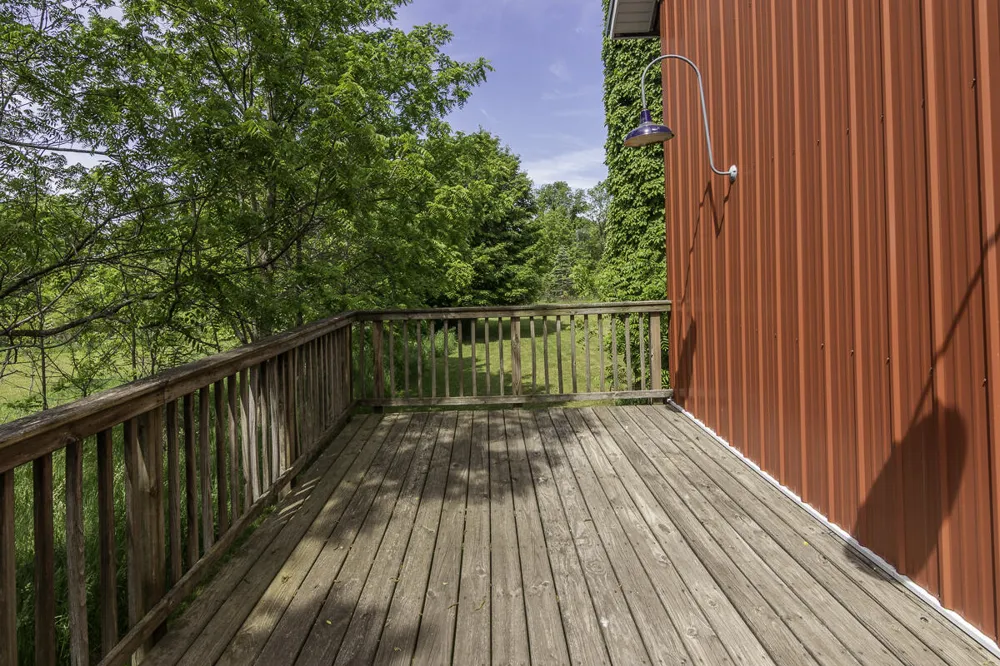 11481 Cressey Road Plainwell, MI 49080