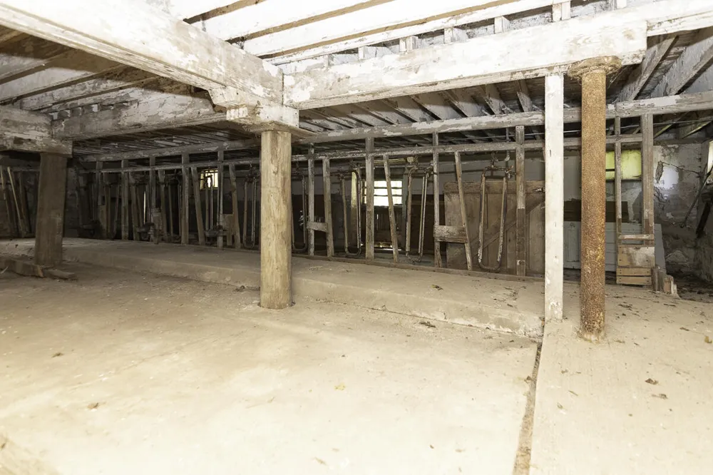 11481 Cressey Road Plainwell, MI 49080
