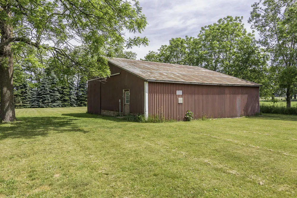 11481 Cressey Road Plainwell, MI 49080