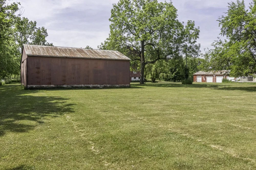 11481 Cressey Road Plainwell, MI 49080