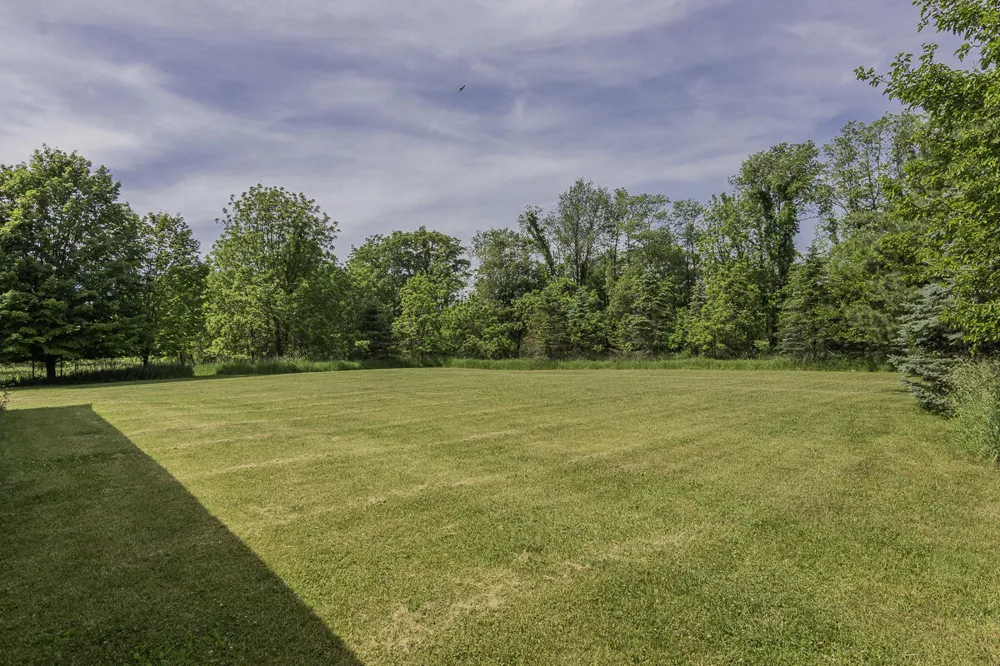 11481 Cressey Road Plainwell, MI 49080