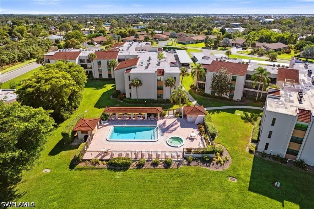 Boca Ciega Drive #208 Naples, FL 34112