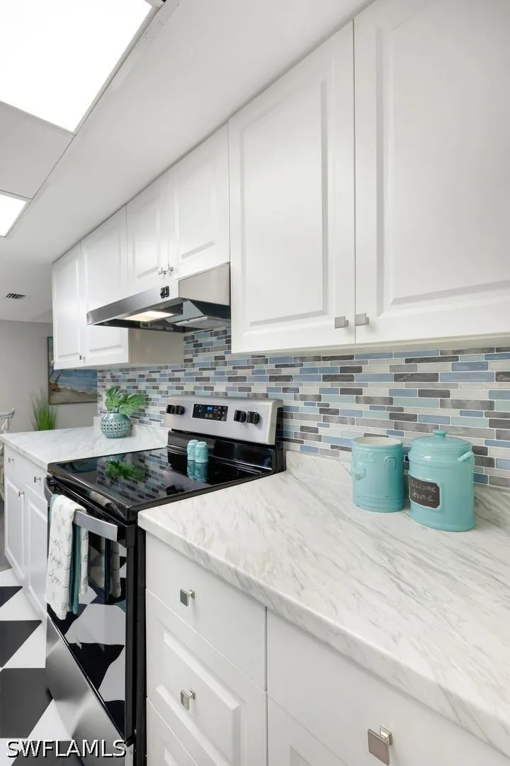 Boca Ciega Drive #208 Naples, FL 34112
