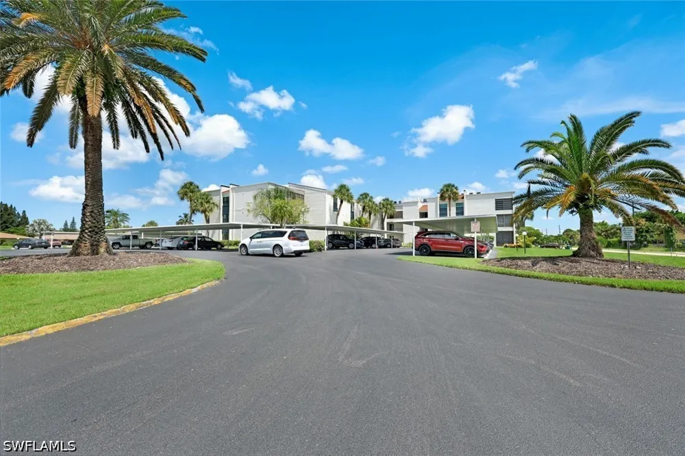 Boca Ciega Drive #208 Naples, FL 34112