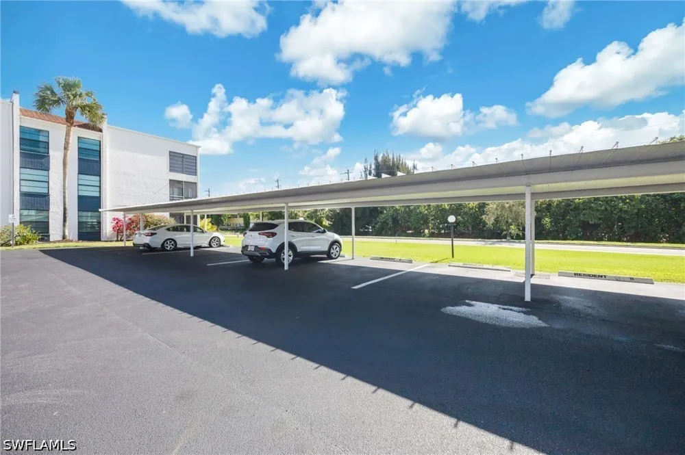 Boca Ciega Drive #208 Naples, FL 34112