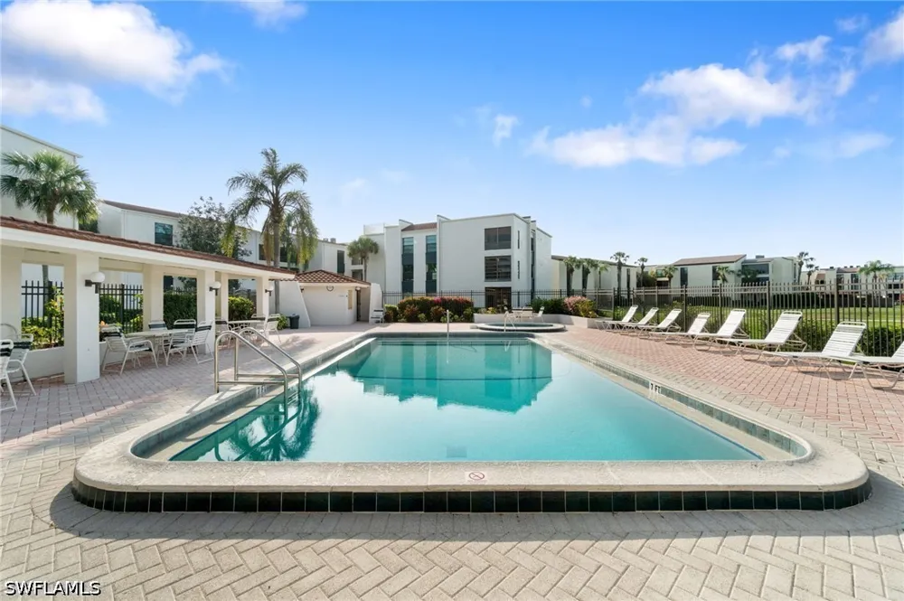 Boca Ciega Drive #208 Naples, FL 34112