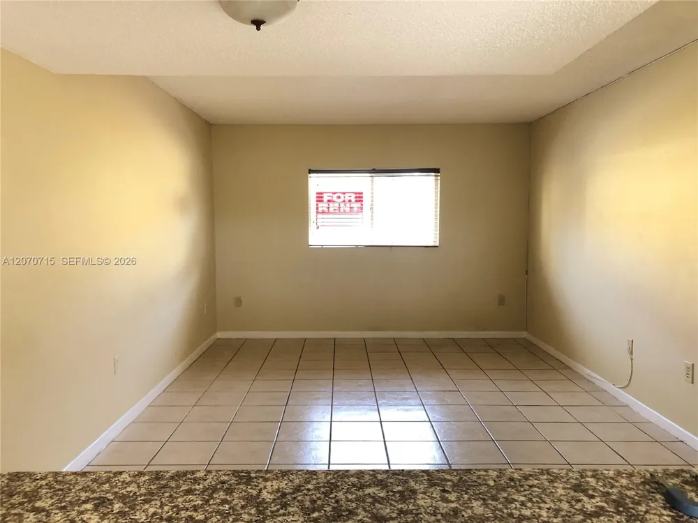 14902 SW 82nd Ln #13-206 Miami, FL 33193