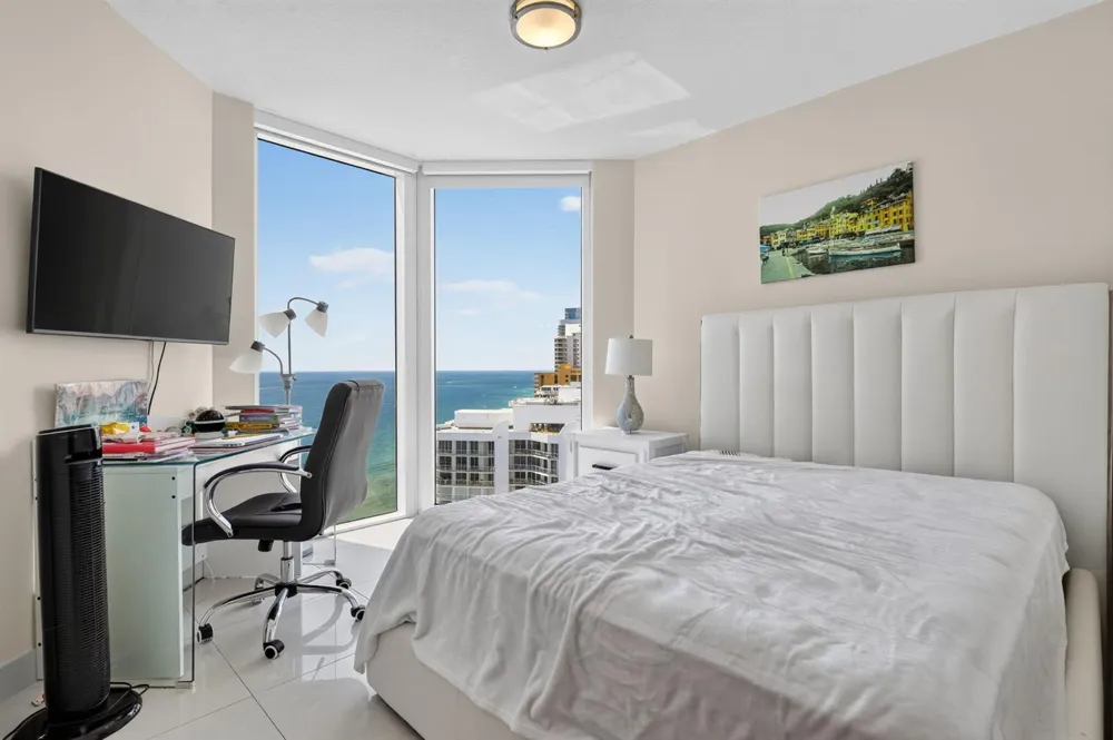 16699 Collins Avenue #3509 Sunny Isles Beach, FL 33160