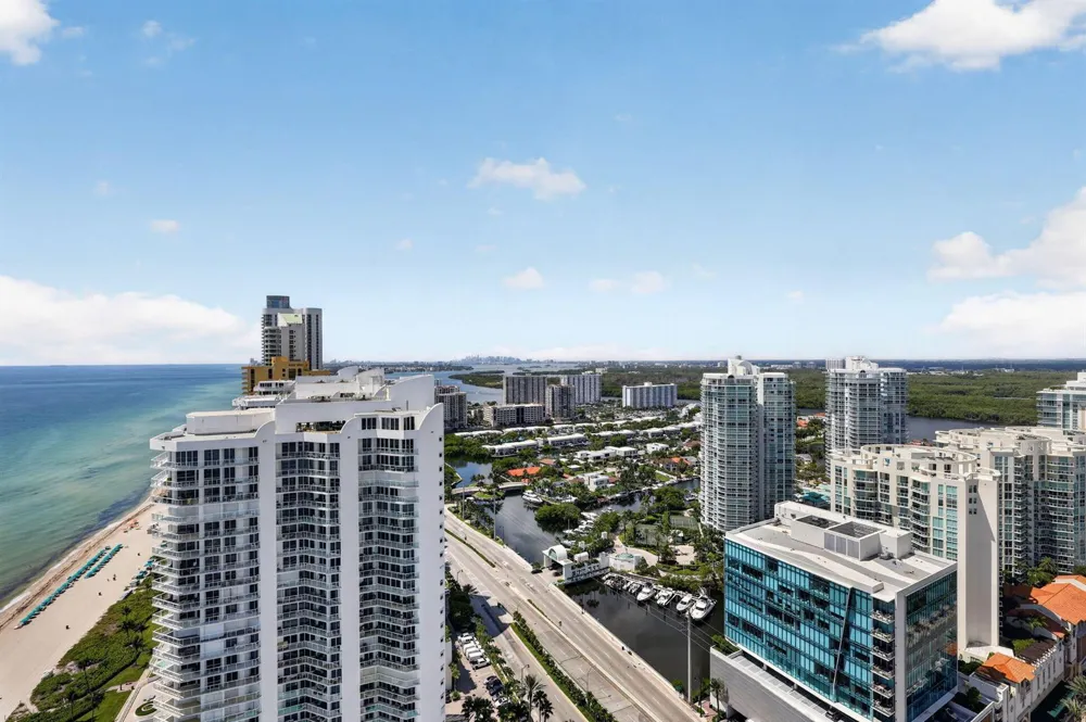 16699 Collins Avenue #3509 Sunny Isles Beach, FL 33160