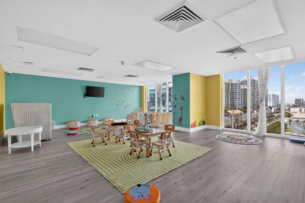 16699 Collins Avenue #3509 Sunny Isles Beach, FL 33160