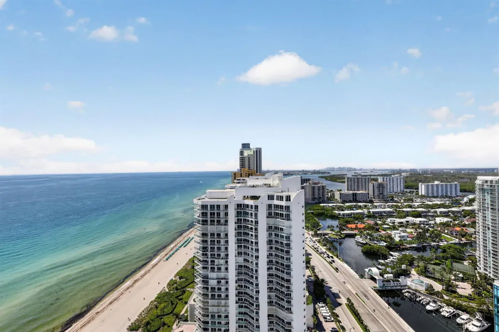 16699 Collins Avenue #3509 Sunny Isles Beach, FL 33160