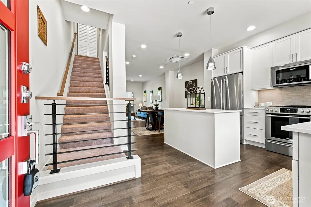 1946 Newport Way NW #16 Issaquah, WA 98027