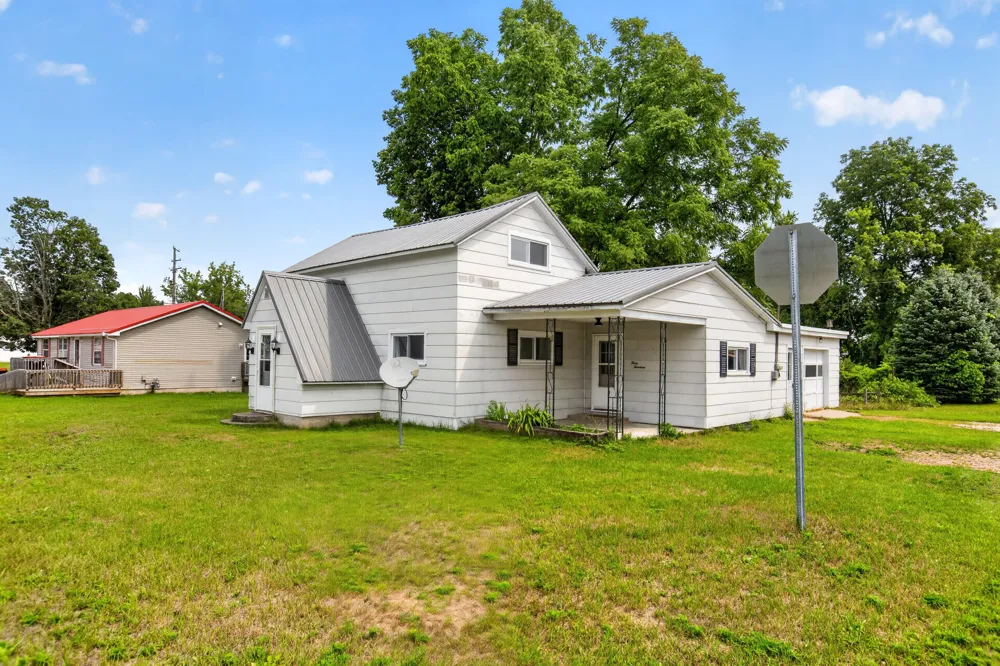 314 Decalb Street Reed City City, MI 49677