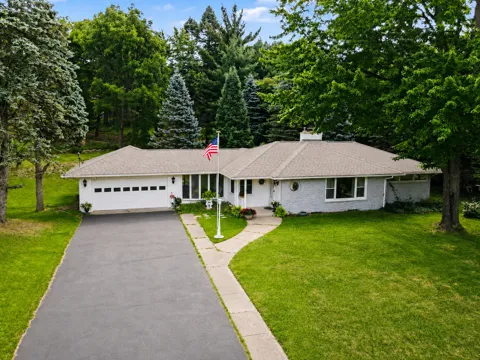 4309 Sunnybrook Drive