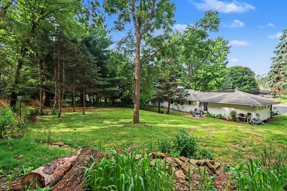 4309 Sunnybrook Drive Kalamazoo City, MI 49008