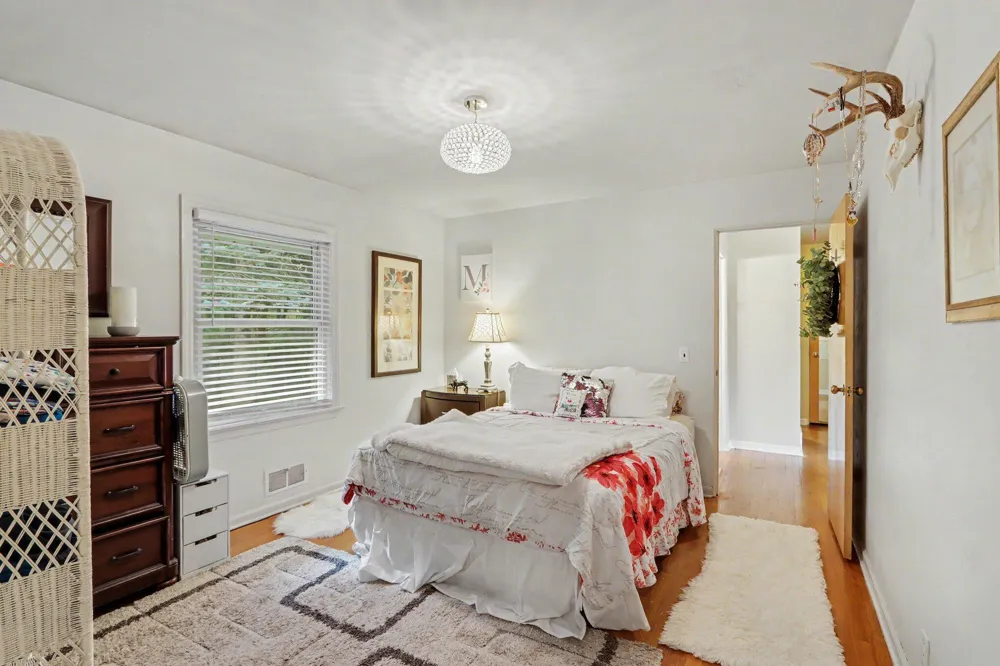 4309 Sunnybrook Drive Kalamazoo City, MI 49008